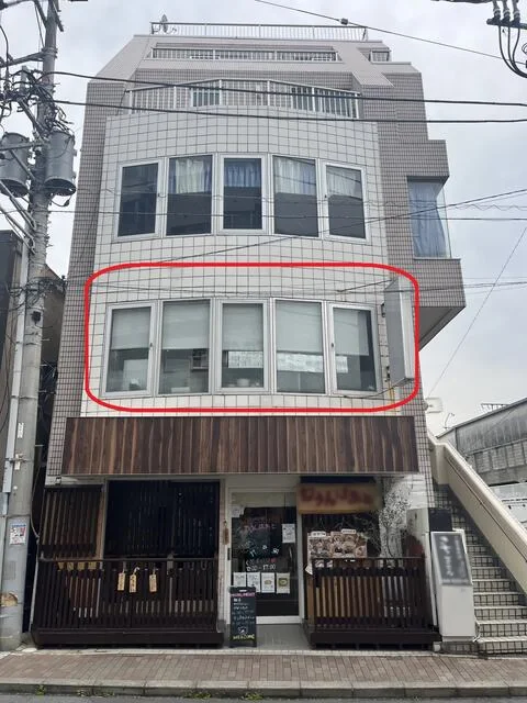 国府台の居抜き店舗の外観