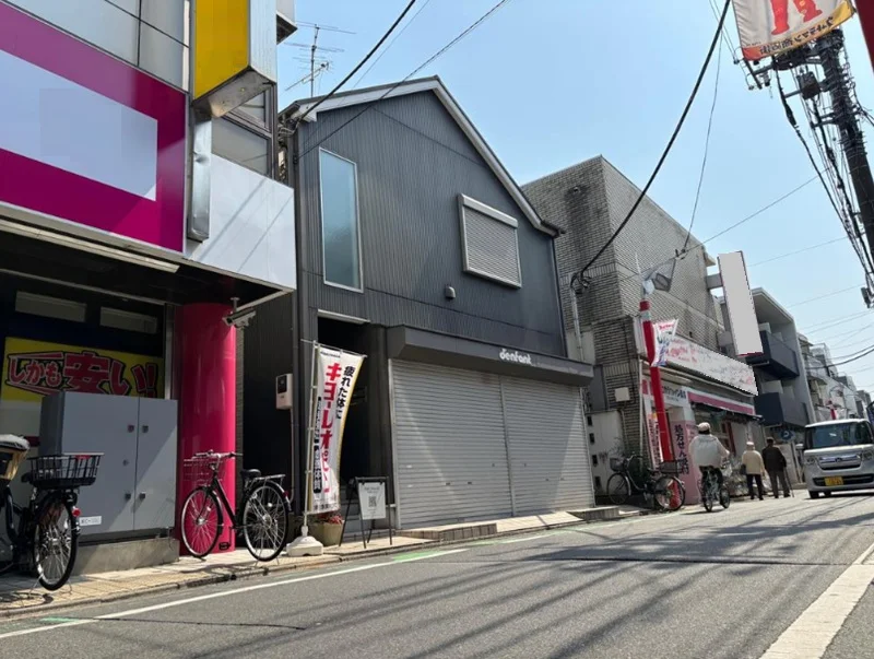 貸店舗(事務所仕様)の外観