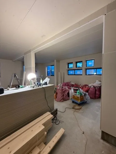 鎌倉のスケルトン物件の内装