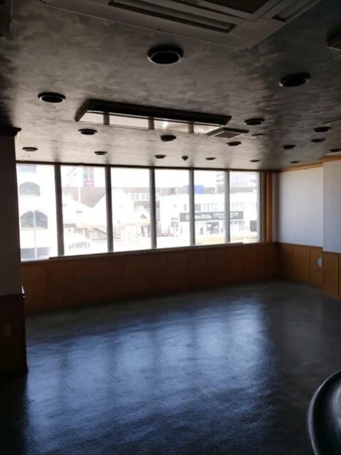 定食屋の居抜き物件の内装