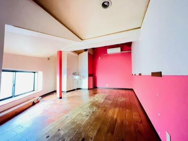 美容室・理容室の居抜き物件の内装