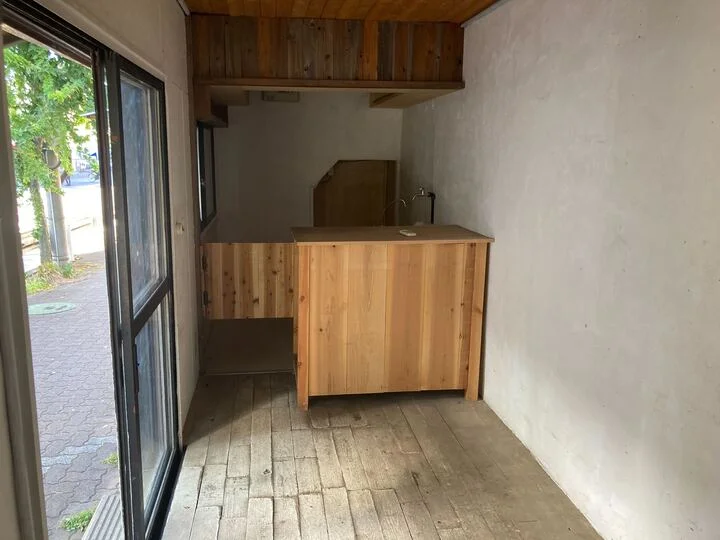 国分寺の居抜き店舗の内装