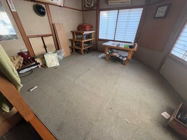 居酒屋の居抜き物件の内装