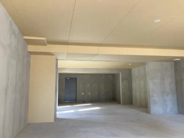 荻窪のスケルトン物件の内装