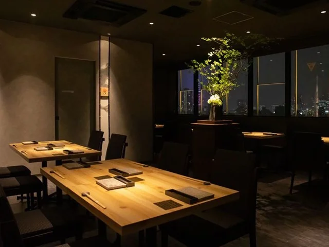 六本木の居抜き店舗の内装