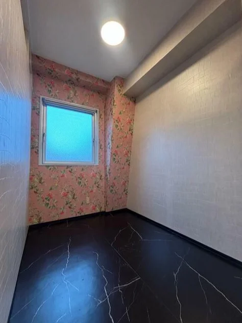 日野の居抜き店舗の内装