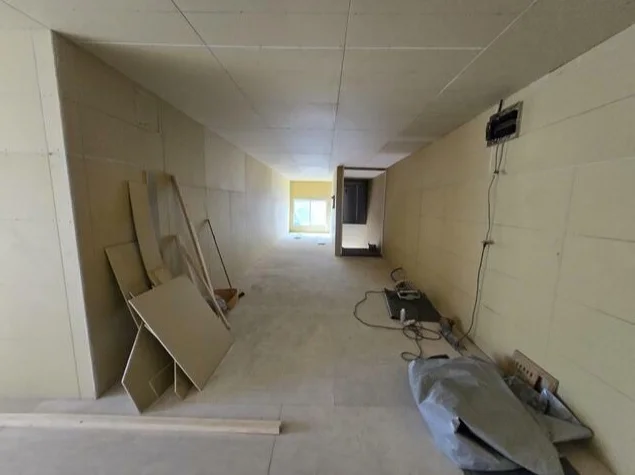 貸店舗(スケルトン)の内装