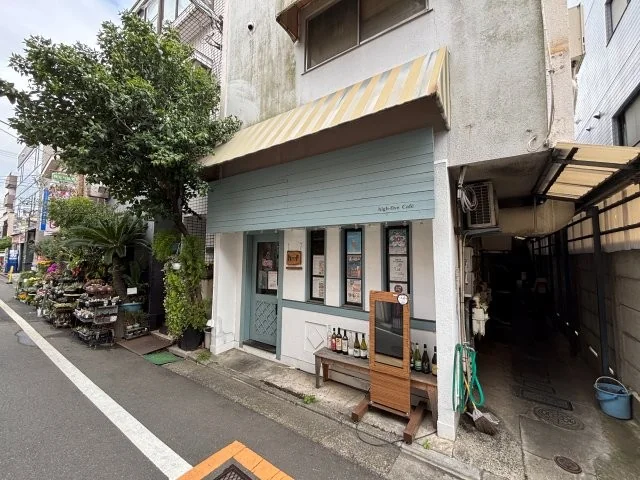 カフェ・喫茶店の居抜き物件の外観
