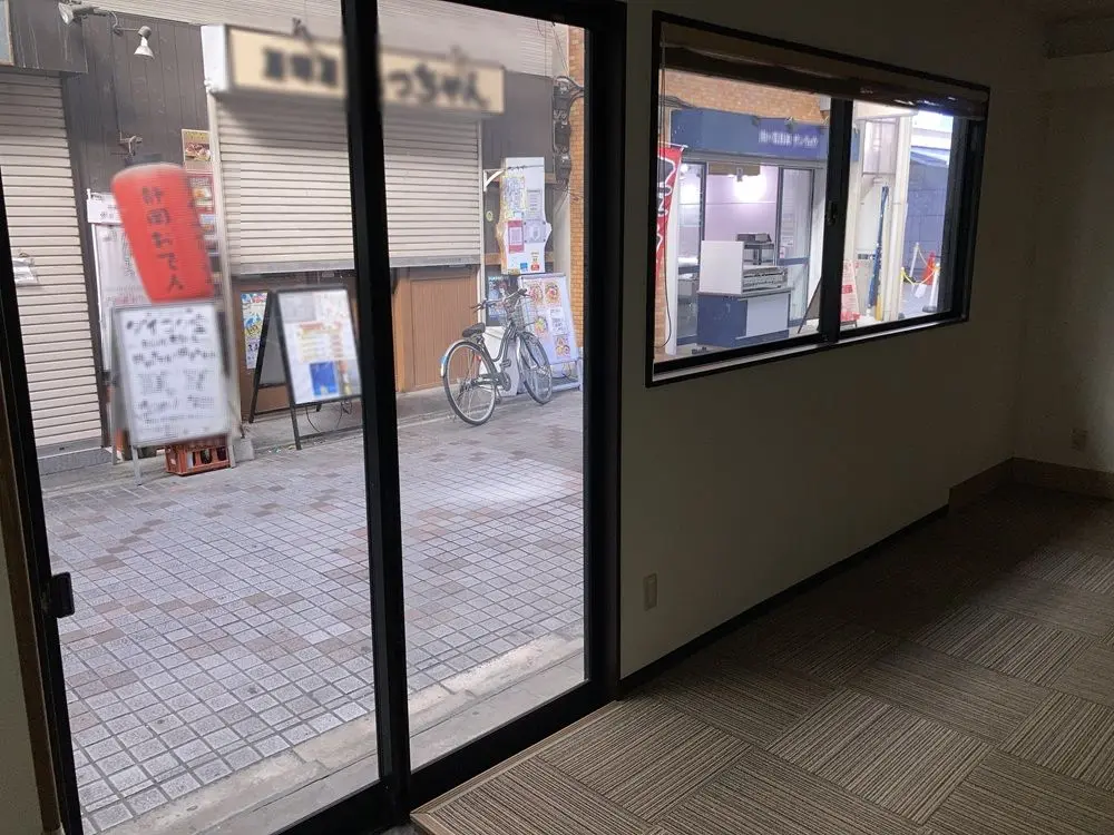 亀有の事務所仕様物件の内装