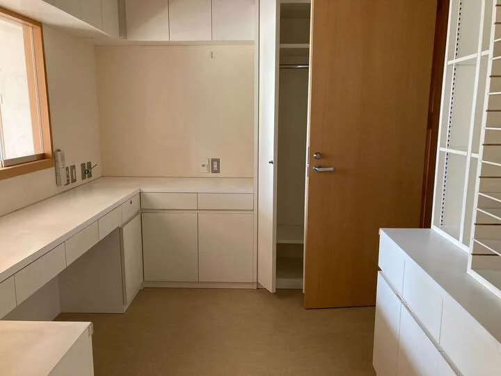 相模大野の医院居抜きの内装