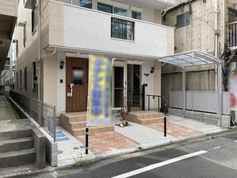 貸店舗(スケルトン)の外観