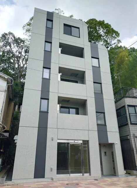 貸店舗(スケルトン)の外観