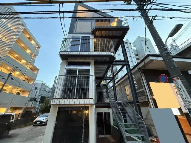 中目黒のスケルトン物件の外観