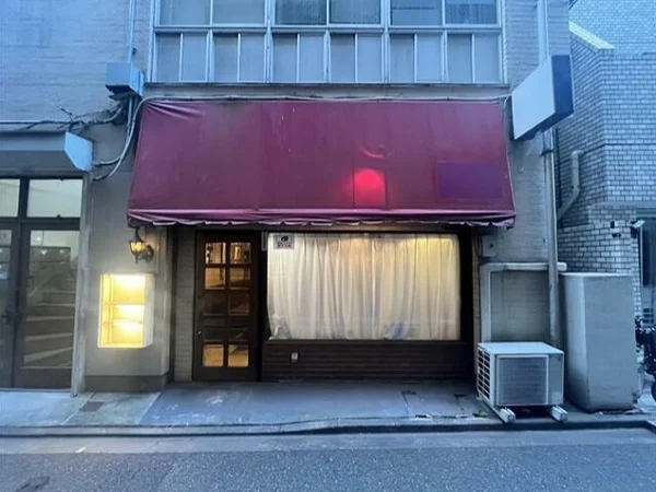 カフェ・喫茶店の居抜き物件の外観