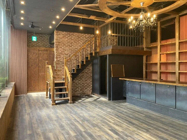 葭川公園のBAR・ショットバー居抜きの内装