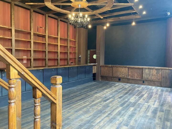 葭川公園の居抜き店舗の内装