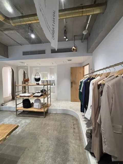 表参道の居抜き店舗の内装