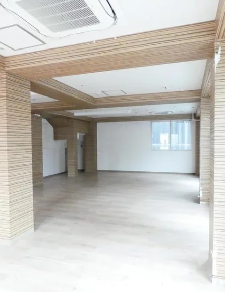 矢口渡のスケルトン物件の内装