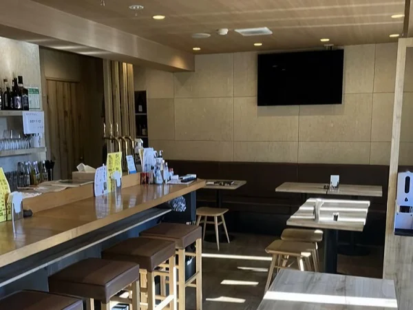 居酒屋の居抜き物件の内装