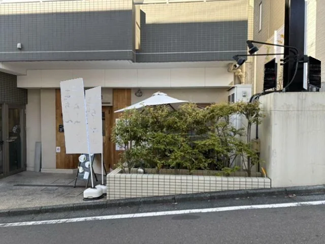 たまプラーザの居抜き店舗のエントランス