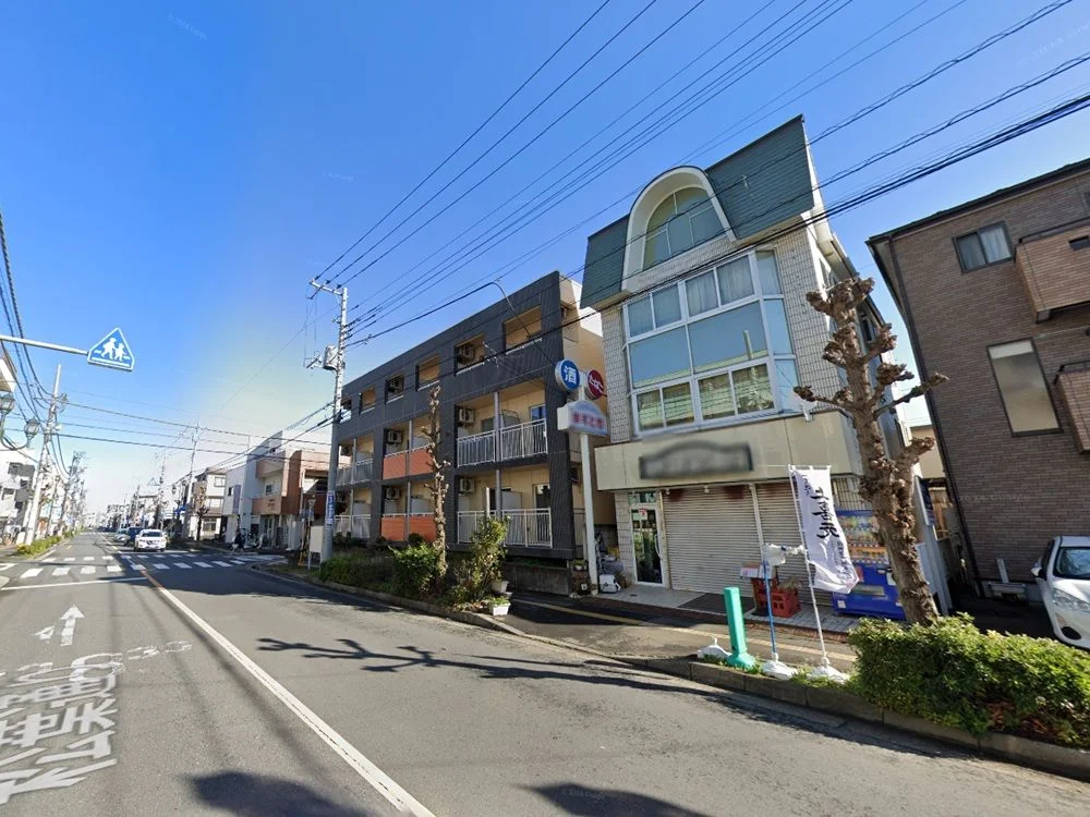 新所沢の物販居抜きの外観