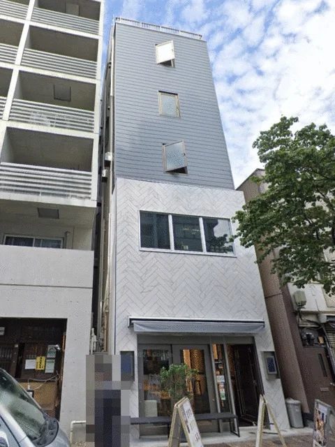 広尾のスケルトン物件の外観