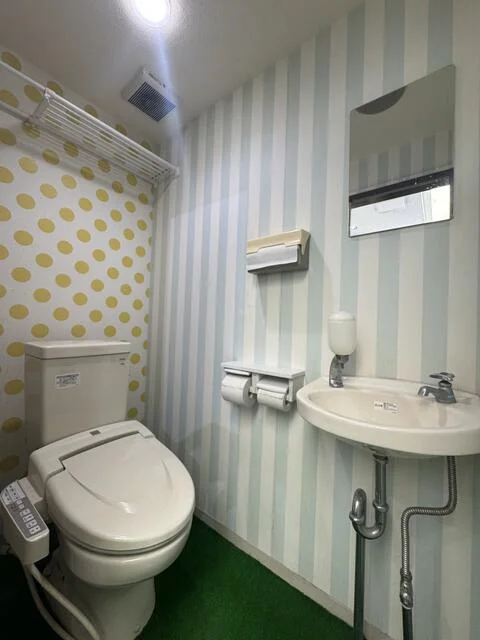 本郷三丁目の事務所仕様店舗物件の内装