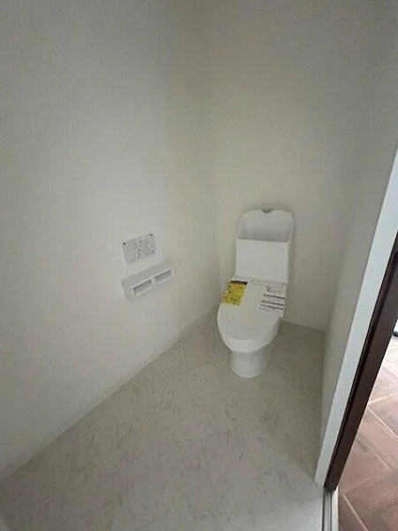 貸店舗(事務所仕様)の内装