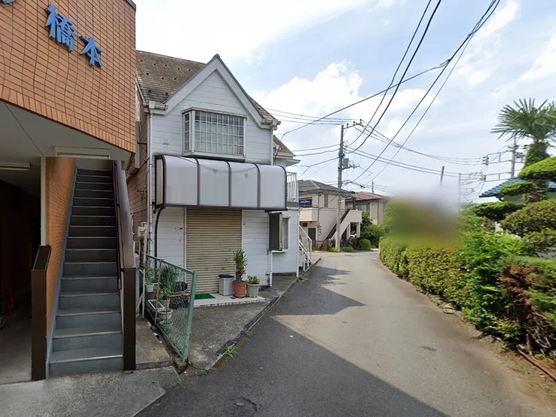 橋本の居抜き店舗の外観