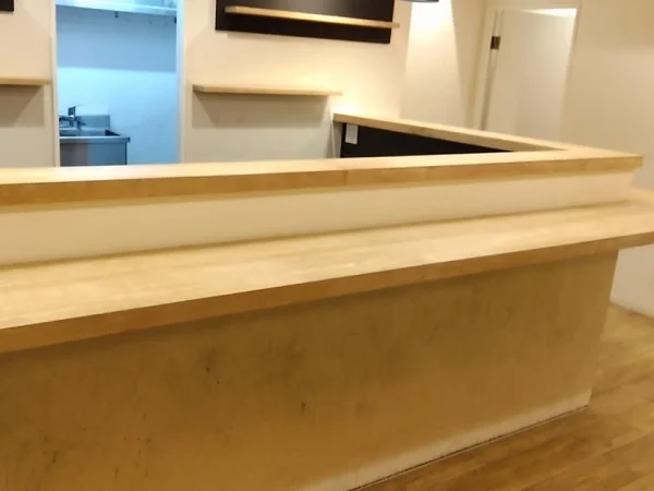 末広町のカフェ・喫茶店居抜きの内装