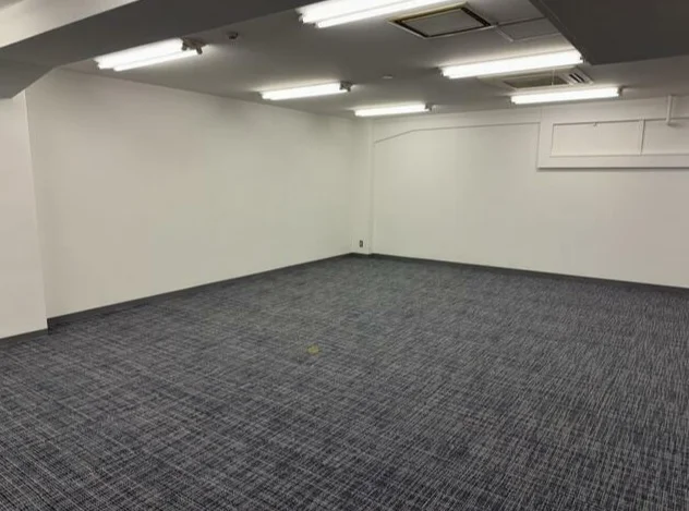 貸店舗(事務所仕様)の内装