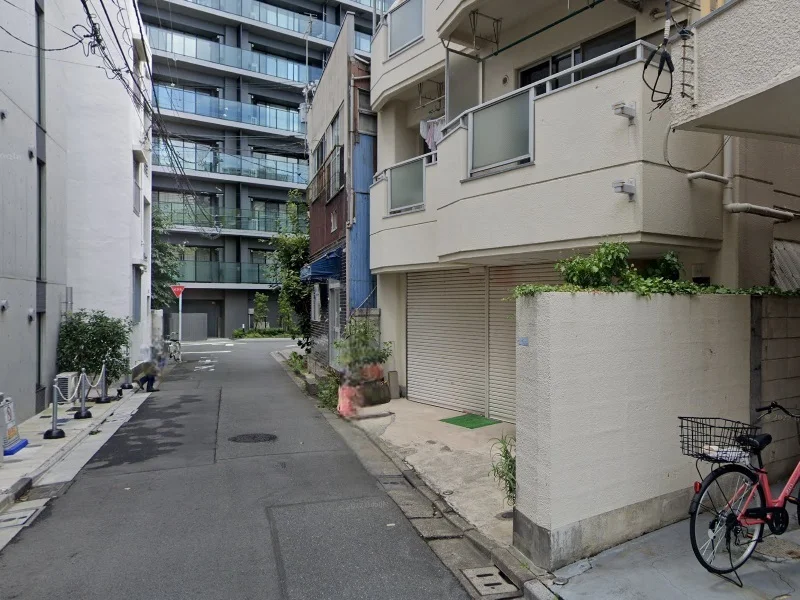 日暮里の事務所仕様物件の外観