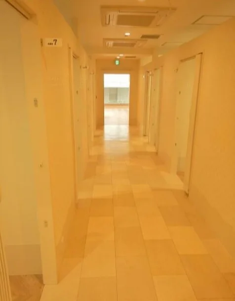 立川のエステ居抜きの内装