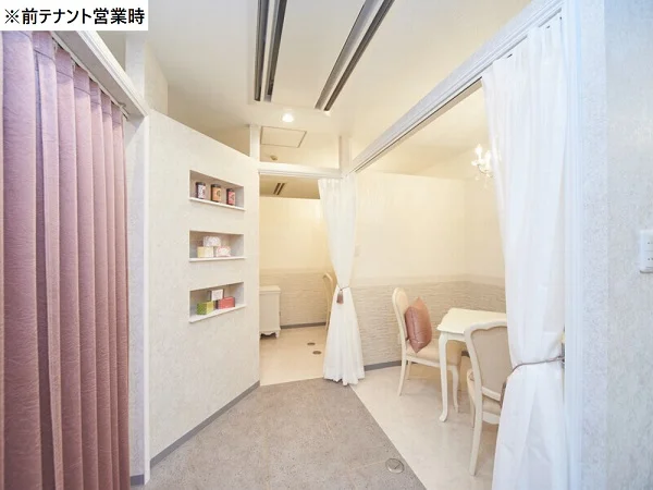 都庁前の居抜き店舗の内装