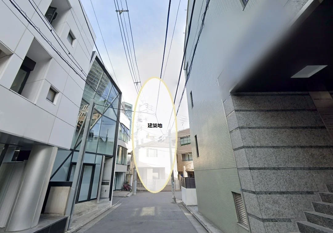 北参道のスケルトン店舗物件の外観