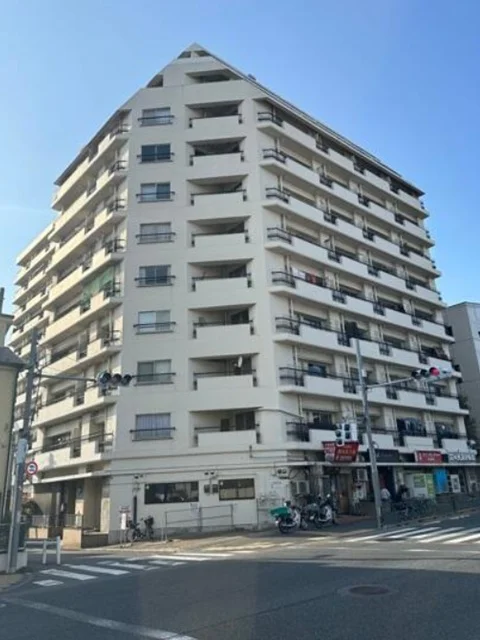 貸店舗(スケルトン)の外観