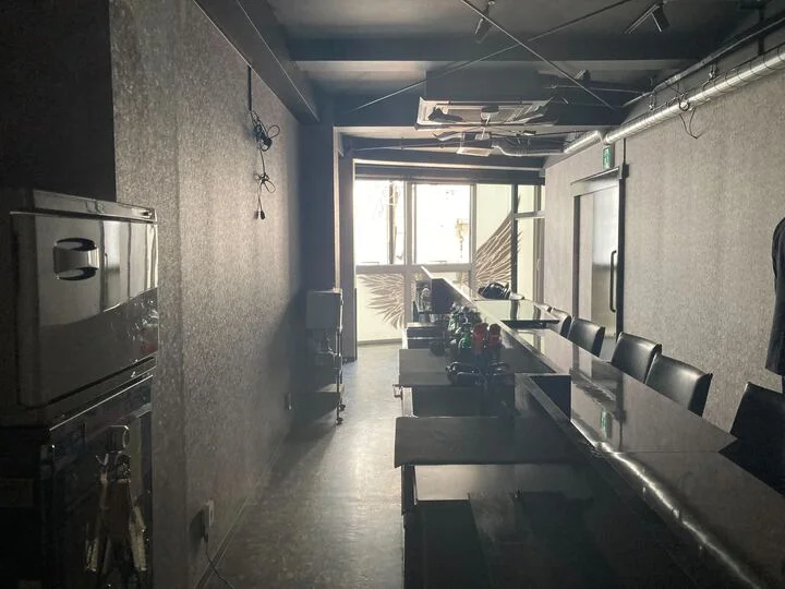 ガールズバーの居抜き物件の内装