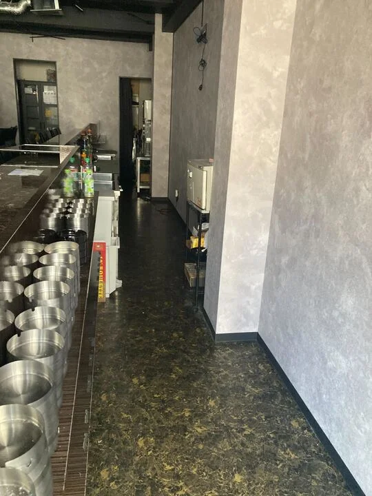 小岩のガールズバー居抜きの内装