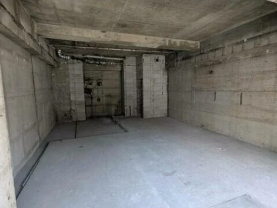 新小岩のスケルトン物件の内装