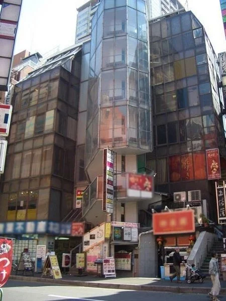 赤坂の事務所仕様物件の外観