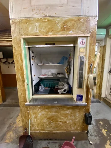 和食の居抜き物件の内装