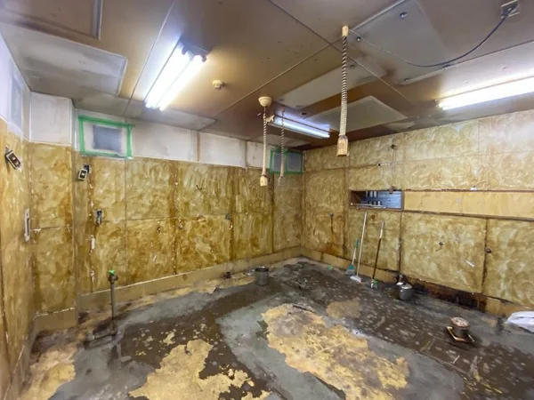 穴守稲荷の居抜き店舗の内装