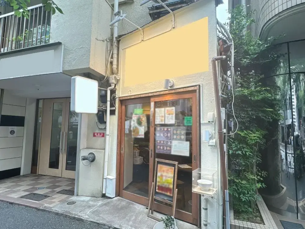 中野の居抜き店舗の外観