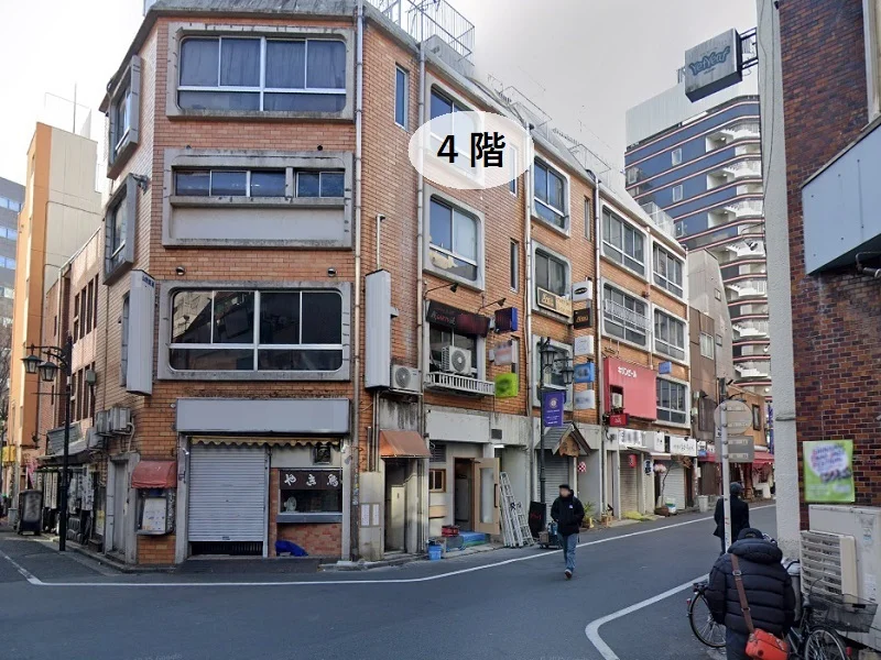 貸店舗(スケルトン)の外観