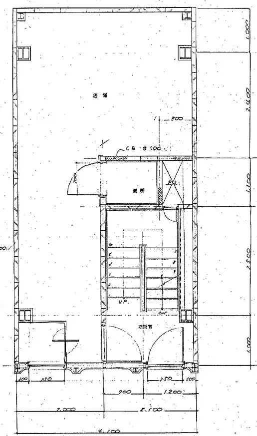 新宿三丁目のスケルトン店舗物件の平面図