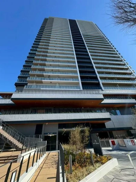 平井のスケルトン物件の外観