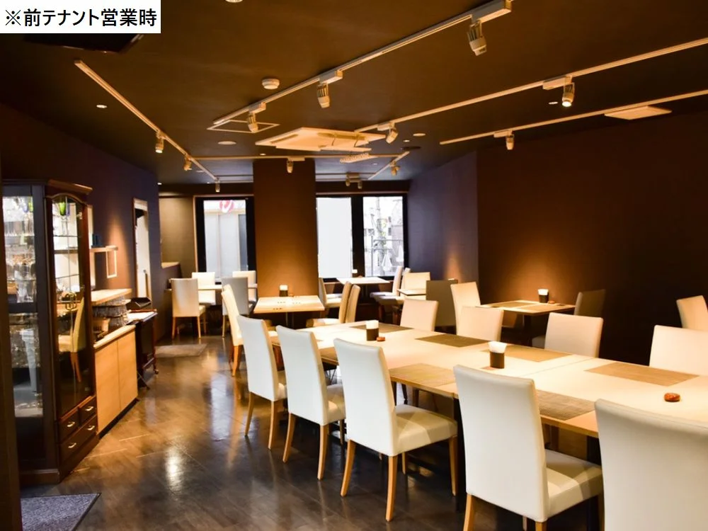 鉄板焼きの居抜き物件の内装
