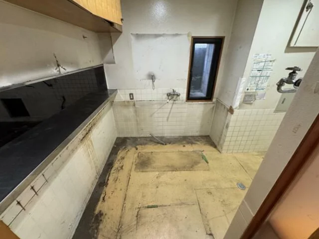 上井草のうどん・そば居抜きの厨房