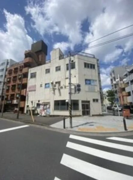 天王町のスケルトン店舗物件の外観