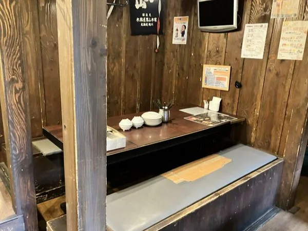 居酒屋の居抜き物件の内装